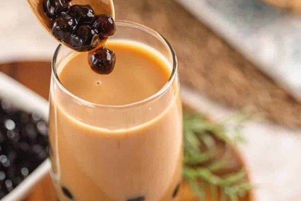 Boba-tea-recipe-using-fresh-tapioca-pearls-1024x1024